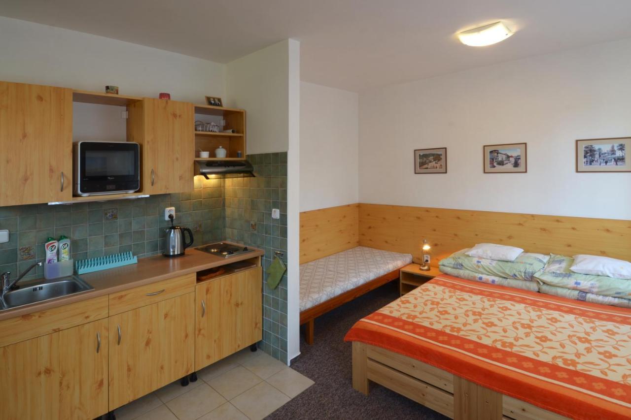 Apartman 300 잔스케라즈네 외부 사진
